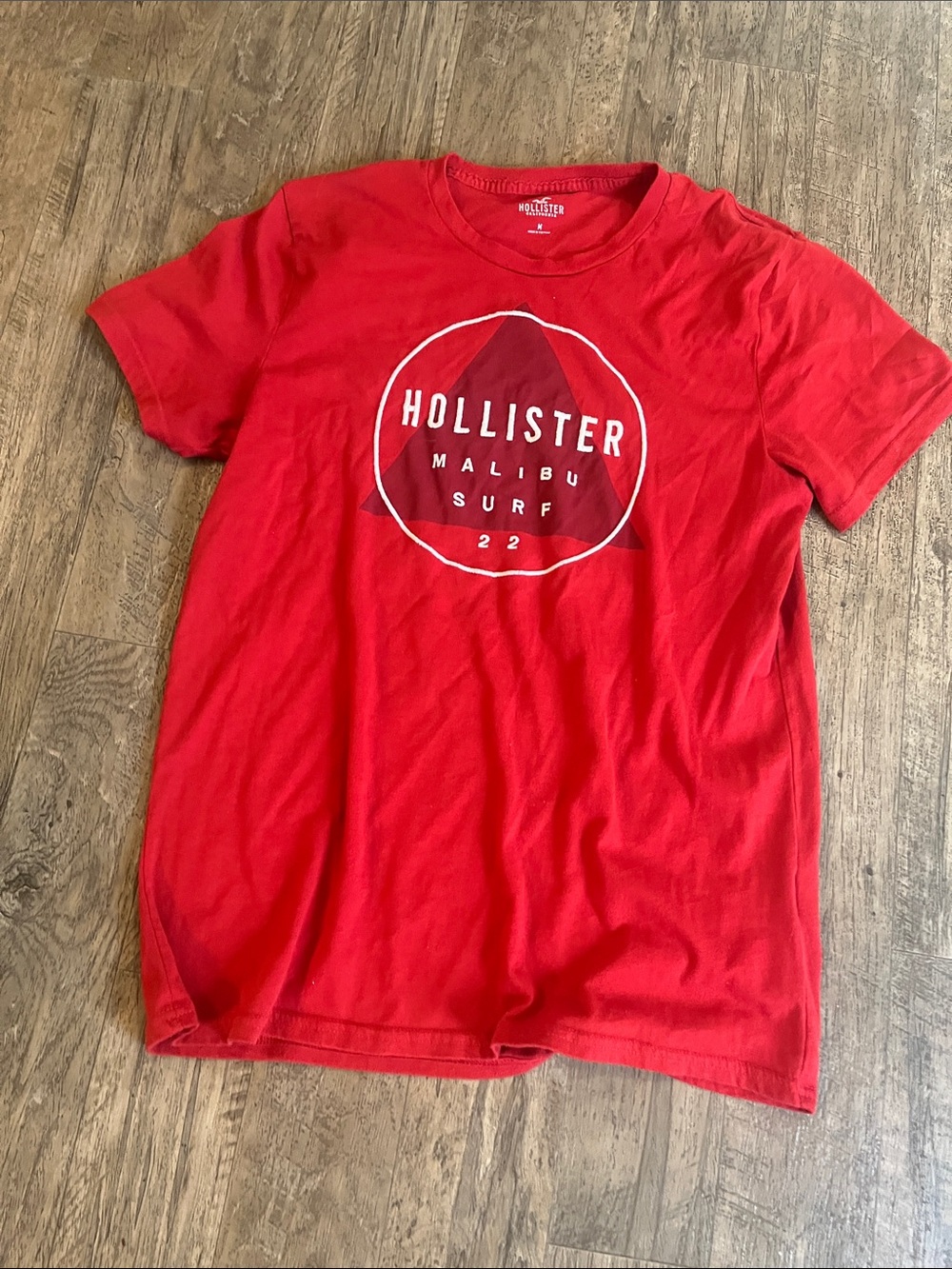 Men’s Hollister Red Graphic Circle Logo Tee